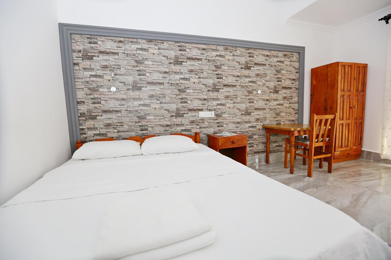 Sulo Pension Patara Bagian luar foto