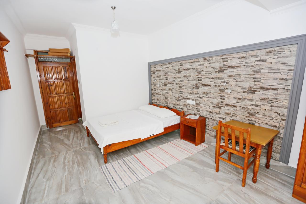 Sulo Pension Patara Bagian luar foto